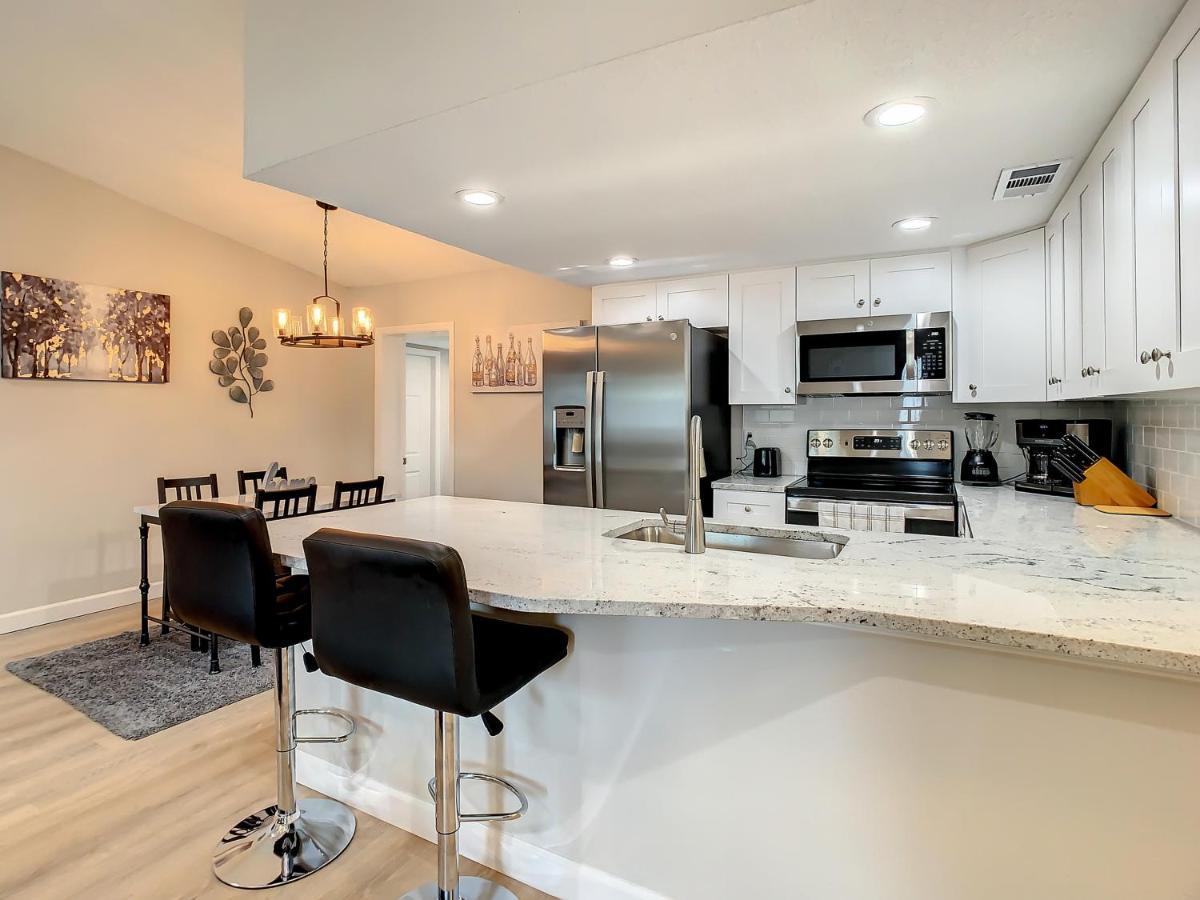 Crown Jewel Of Clearwater 10-15 Min To Beach 5 Min To St Pete Airport别墅 外观 照片